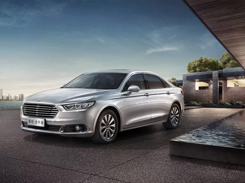 20多万的车能给你40万的豪华体验？这款车能否让人满意