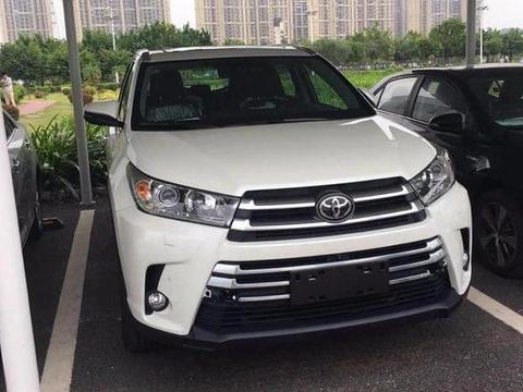 新款汉兰达售价曝光，全系增配胎压监测，车身加长，涨价7千元