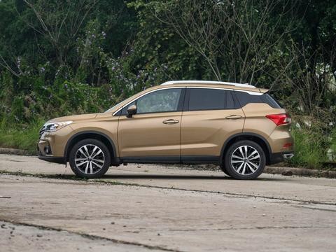 不只是省油，这几款紧凑SUV只要10万，不靠父母也买的起