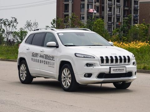 抄底好机会，这几台合资车现在买能省好几万