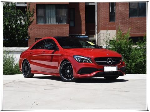 奔驰终于清醒了！全新“轿跑”已经到店，网友：奔驰这次最厚道！