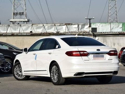 车长过5米，颜值不输A6，天价配2.0T，如今销量几乎腰斩！