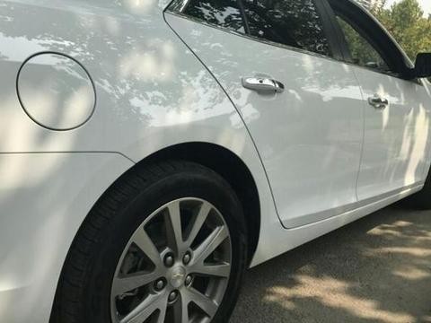 这明明是B级车，现在优惠4万起，买它比起亚K5有面子