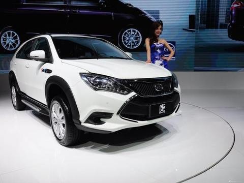 为什么比亚迪唐那么便宜，汉却那么贵？