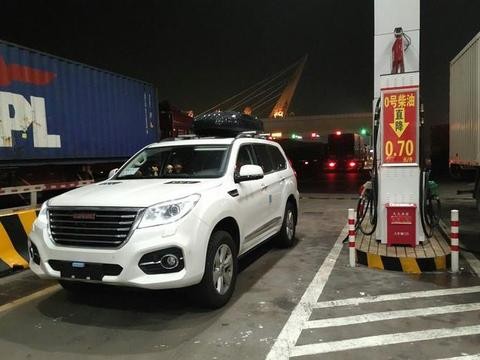 花26万落地柴油版哈弗H9: 晚上自助加油,小伙加满油后却一脸懵逼