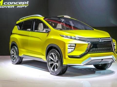 三菱全新MPV，悬浮车顶、液晶屏，宝骏730紧张不