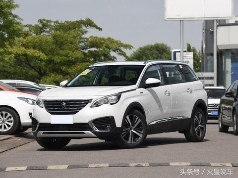 远看气质超50万，内饰有战斗机的逼格，20万就买它