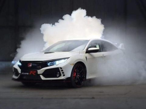 本田思域招谁惹谁了, 各界豪车纷纷前来挑战! 车主: 求放过!