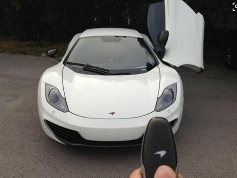 黄毅清回应法拉利事件：几百万的东西没必要撒谎！