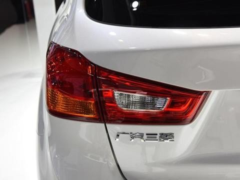 20万用户说明实力，合资SUV才卖11万，悬架竟成同级最佳