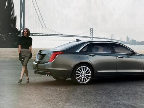 好消息! 这款豪华轿车直降十万, 颜值不输保时捷, 动力不输宝马