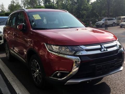 2017成都车展探馆：广汽三菱新款欧蓝德