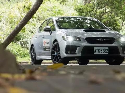 不引进翼豹 WRX STi 的斯巴鲁，就像是一条没有梦想的咸鱼