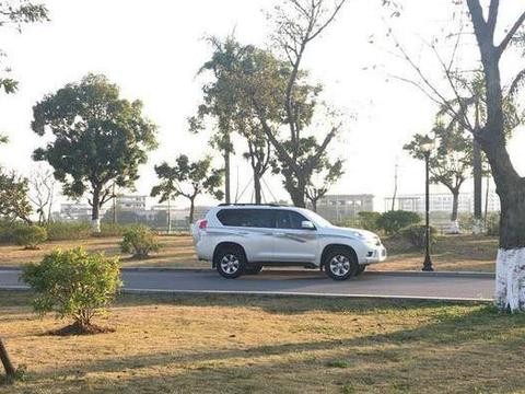 普拉多2700这把烂牌本身并不重要