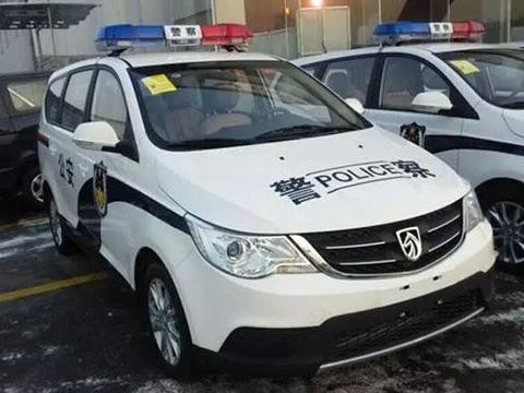 又一款国产神车加入了公务车大家庭，售价仅8万一年卖出13万台