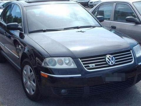 12年前限量10台，这辆帕萨特值两辆宝马3系，国内都卖光了