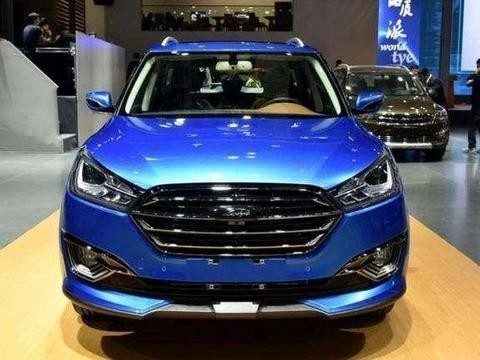 众泰T300报价图片 T300搭1.5T全景天窗价格5万