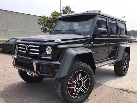 奔驰G5004X4，22英寸450mm离地间隙，特立独行的越野车