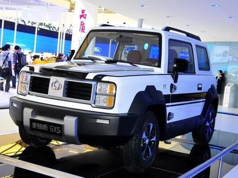 吉利这车玩起复古来，可比谁都有个性