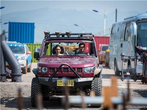 你所希望的柴油越野要上市了 非承载式车身 外形不输牧马人！