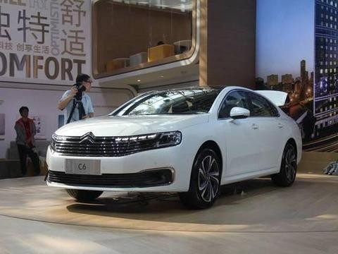 以前卖60万的豪车, 如今爆降40万求存活, 仅卖19万却没人买