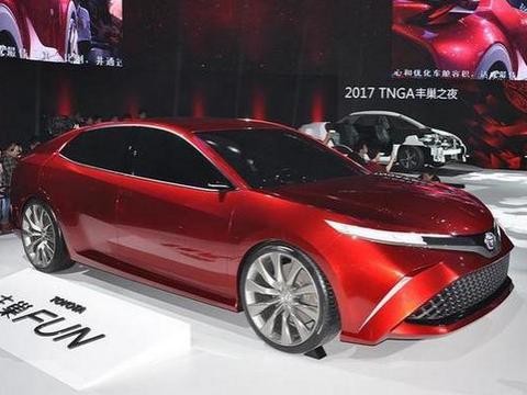 第八代凯美瑞来袭 美轮美奂器宇轩昂