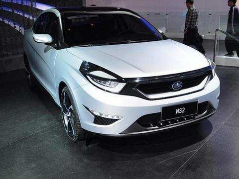 卡罗拉的表弟，油耗3.8L, 售价约5万元起步，中国制造