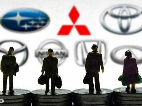 丰田这款全新小型suv终于要来了, 12万要干掉国产车吉利、哈弗