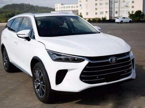 国产新款SUV比亚迪唐颜值高造型美 果断放弃了买本田CRV的想法