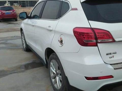 岳父让我买宝骏510，我却提这车，他看到车标后直接夸我有眼光！