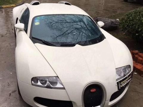 布加迪现身合肥，是走穴挣油钱，还是被老板给买了