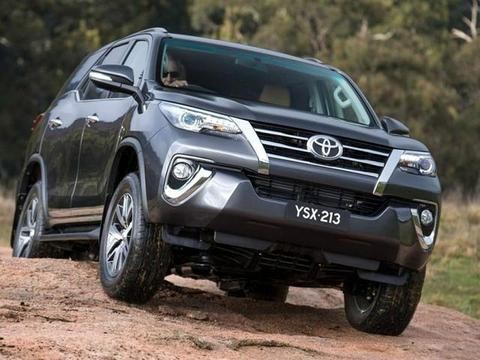 号称“小霸道”的奔跑者，非承载车身纯进口，25万秒杀一切SUV