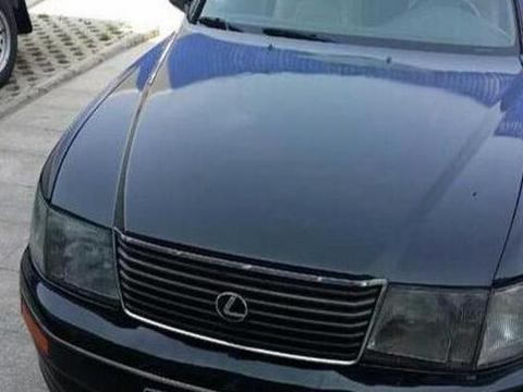 三万买到当年的百万豪车，先别谈油耗，修车要去陈田找配件