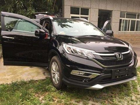 当年市场神级SUV，25万加价3万抢破头，销量狂跌，18万卖不动