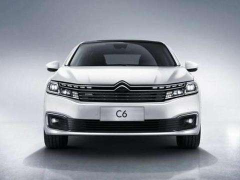 曾经与BBA竞争，现在降到18万起的豪华中型车