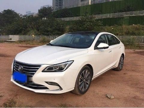 江边偶遇挂牌的长安睿骋CC