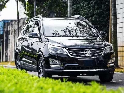 宝骏560，空间大配置高，当天销量超过万辆哈佛根本比不过！