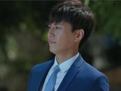 《恋爱先生》座驾盘点，这车形似帕萨特，实际比靳东的座驾贵太多