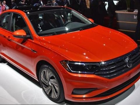 新一代速腾轴距加长，外形年轻十岁，还配8AT，卡罗拉还怎么玩？