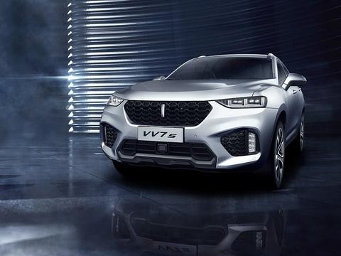 回头率破百，国产车的标杆，VV7的安全性与途胜对比，简直秒赢！