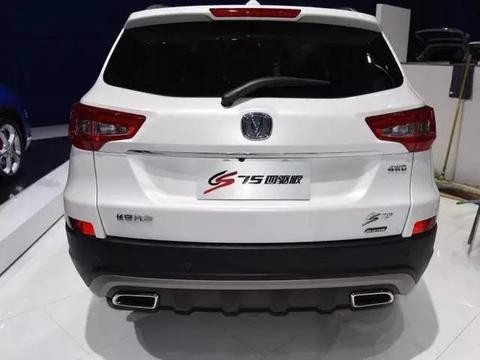 买众泰T700不如买它，内饰豪华配四驱，开出去倍有面子