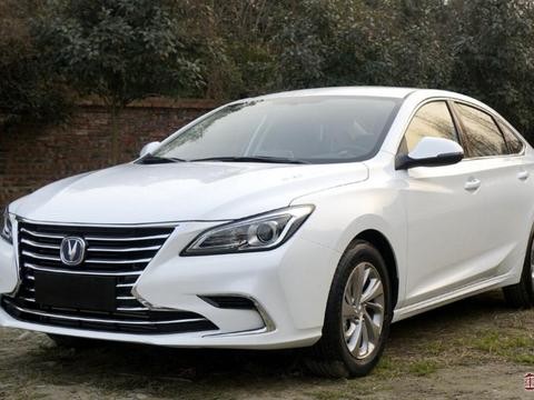 快过年了,换辆更实惠的中型车回家,实在又有面儿