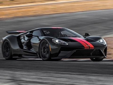 试驾福特GT: 刹车系统不够线性, 让人没有安全感, 赛道干掉了911