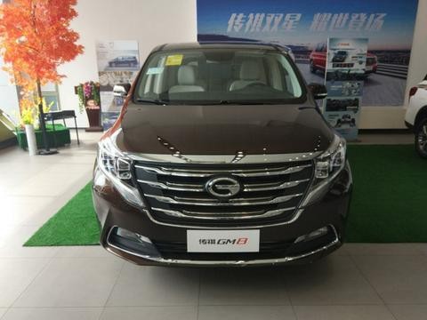 超高颜值传祺GM8，后排配电视+航空座椅，宋MAXGL8真比不了