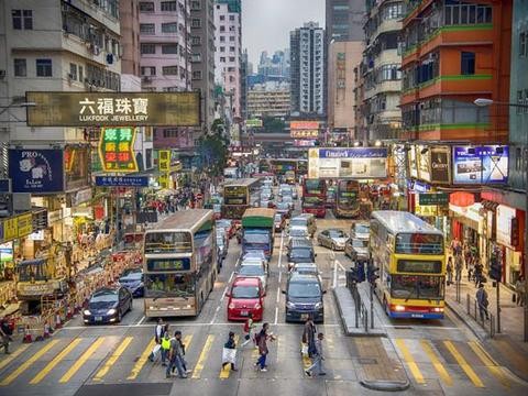 在香港难得一见大众! 网友表示: 大众只研究内地！