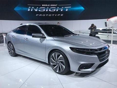 思域亲兄弟，搭1.5T混动引擎，溜背造型跑车风范要火