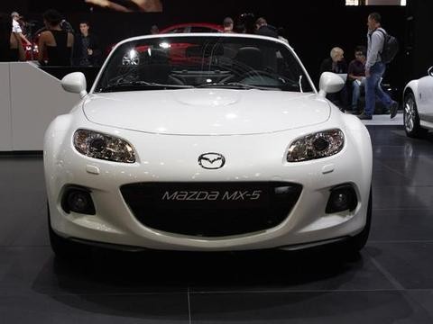 15万的车开出100万的气质，这几款车堪称撩妹神器！