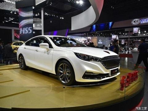 长5米, 外观值50万, 内饰比奥迪豪华, 或仅售16万还买啥雅阁