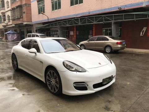 落地价200多万如今40万出售，车主拍胸口保证车况没问题