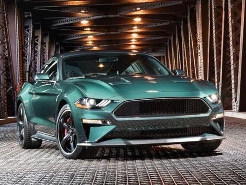 全新福特野马Bullitt特别版亮相北美车展，还是那只风骚的绿